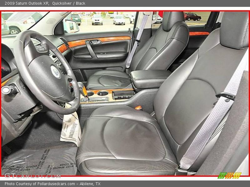 Quicksilver / Black 2009 Saturn Outlook XR