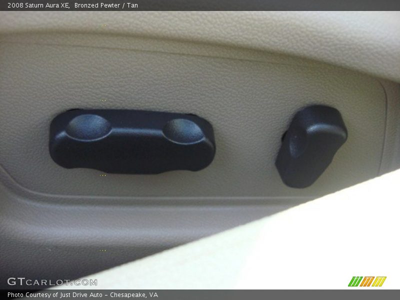 Bronzed Pewter / Tan 2008 Saturn Aura XE