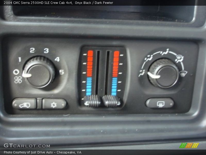 Onyx Black / Dark Pewter 2004 GMC Sierra 2500HD SLE Crew Cab 4x4