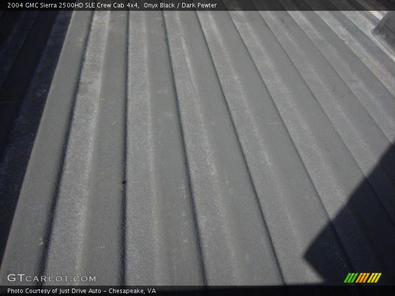 Onyx Black / Dark Pewter 2004 GMC Sierra 2500HD SLE Crew Cab 4x4