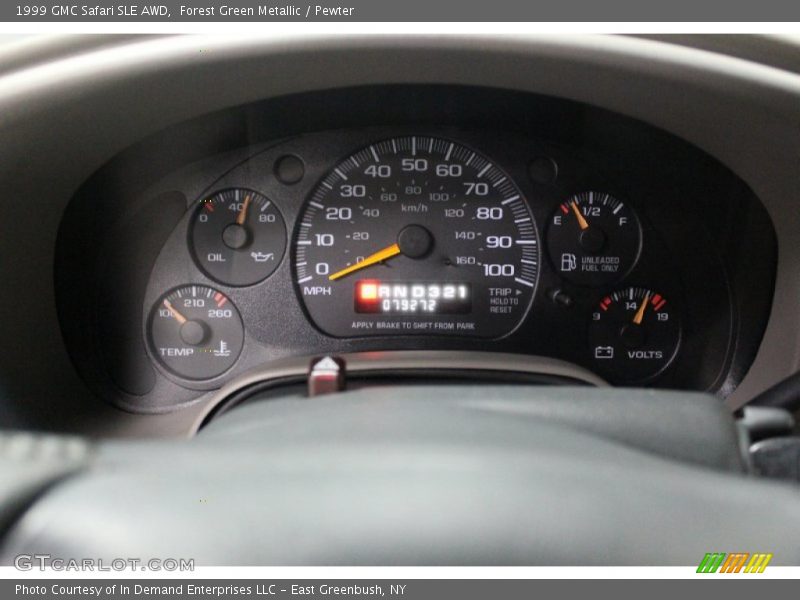  1999 Safari SLE AWD SLE AWD Gauges