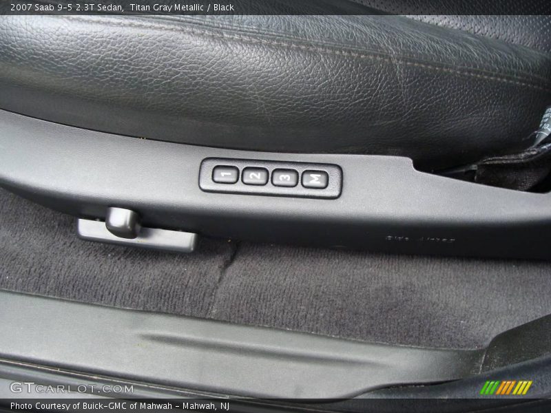 Titan Gray Metallic / Black 2007 Saab 9-5 2.3T Sedan