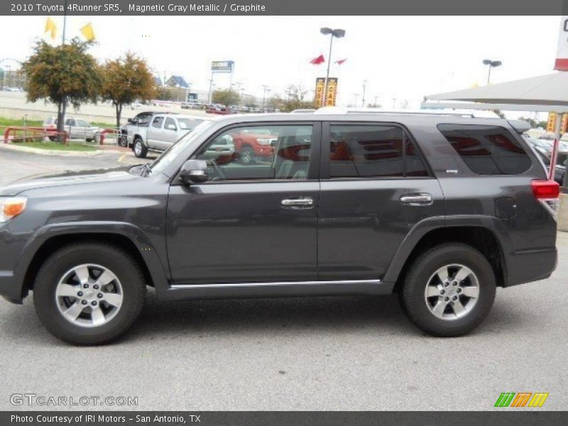 Magnetic Gray Metallic / Graphite 2010 Toyota 4Runner SR5