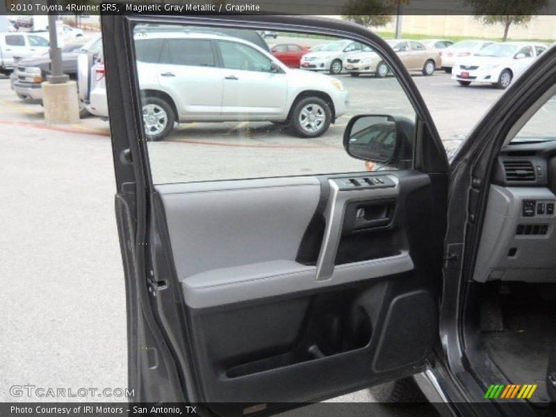 Magnetic Gray Metallic / Graphite 2010 Toyota 4Runner SR5