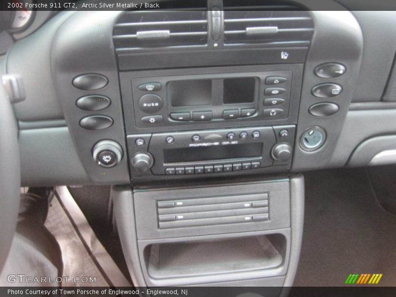 Controls of 2002 911 GT2