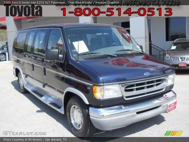 True Blue Metallic / Medium Graphite 2002 Ford E Series Van E150 XLT Passenger