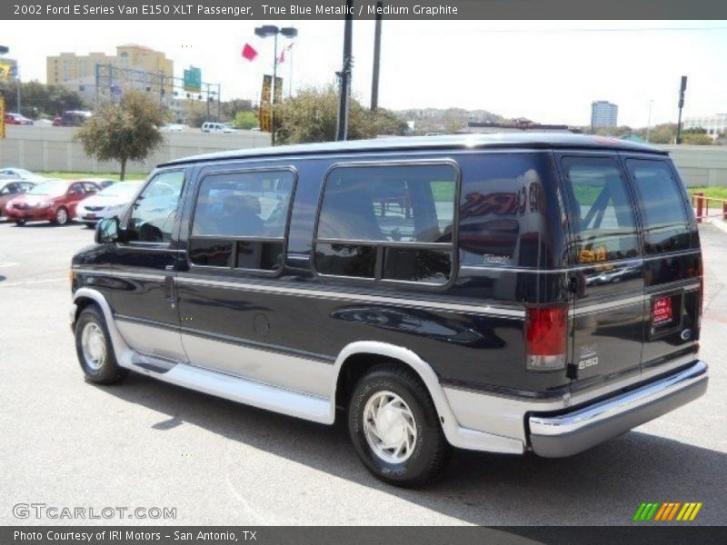 True Blue Metallic / Medium Graphite 2002 Ford E Series Van E150 XLT Passenger