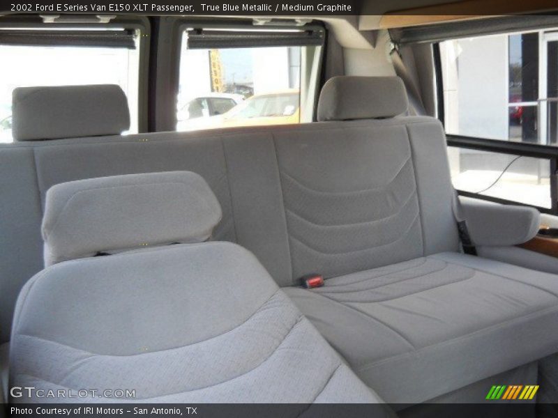 True Blue Metallic / Medium Graphite 2002 Ford E Series Van E150 XLT Passenger
