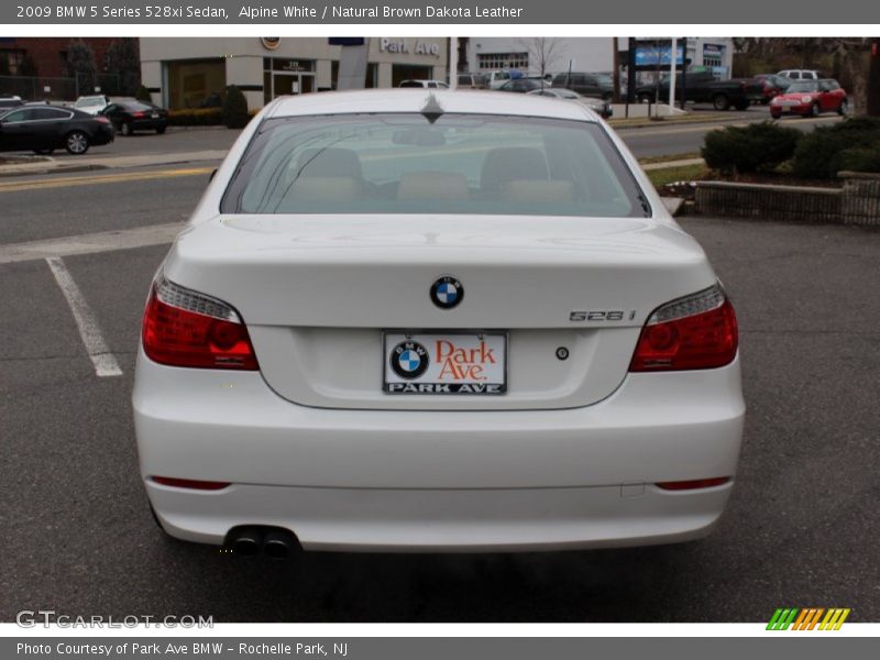 Alpine White / Natural Brown Dakota Leather 2009 BMW 5 Series 528xi Sedan