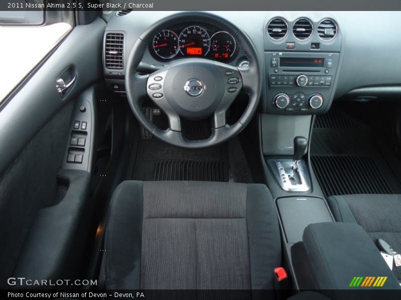 Super Black / Charcoal 2011 Nissan Altima 2.5 S