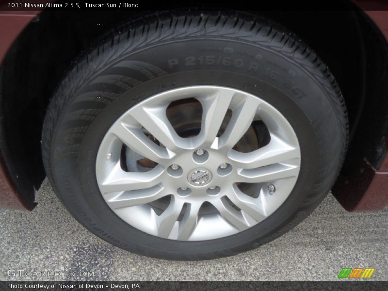 Tuscan Sun / Blond 2011 Nissan Altima 2.5 S