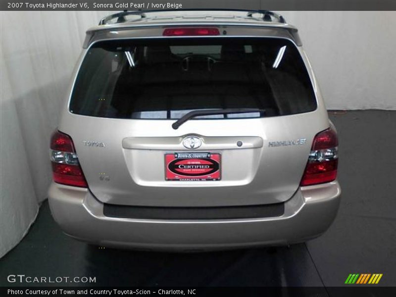 Sonora Gold Pearl / Ivory Beige 2007 Toyota Highlander V6