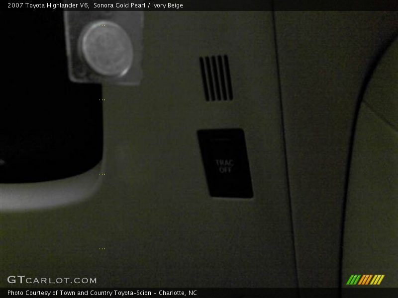 Sonora Gold Pearl / Ivory Beige 2007 Toyota Highlander V6