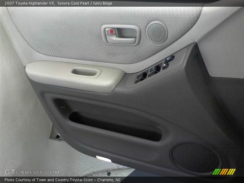 Sonora Gold Pearl / Ivory Beige 2007 Toyota Highlander V6