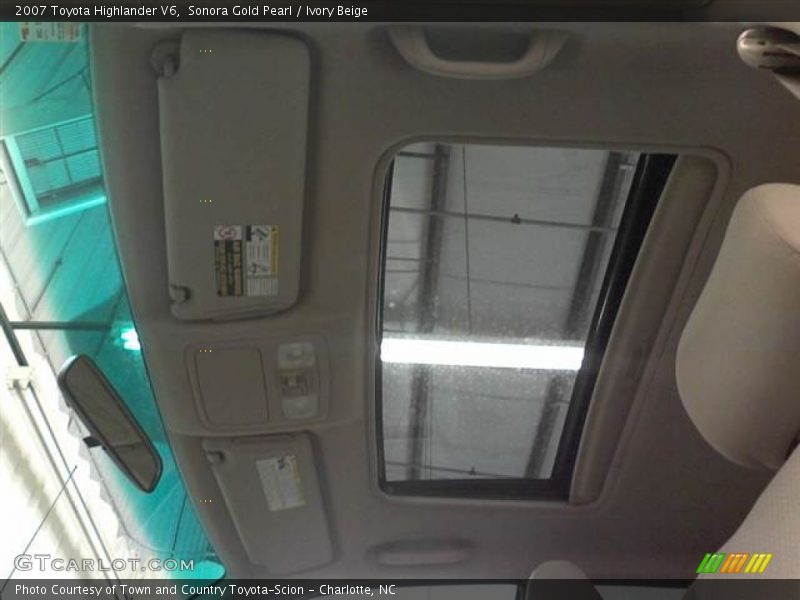 Sonora Gold Pearl / Ivory Beige 2007 Toyota Highlander V6