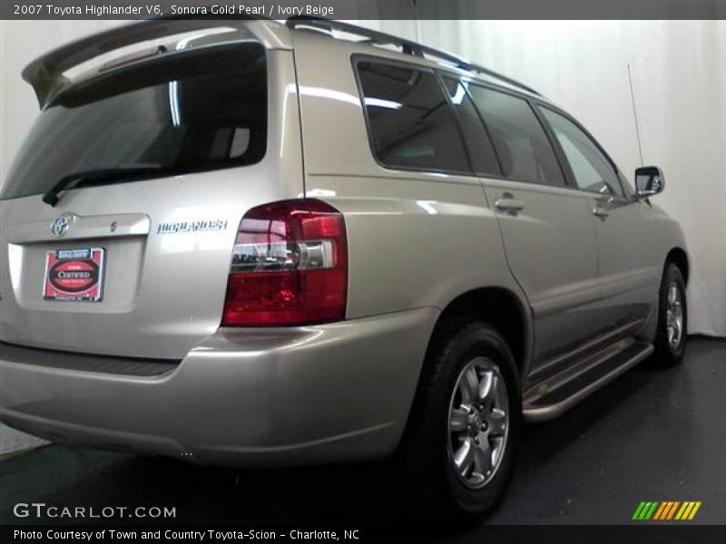 Sonora Gold Pearl / Ivory Beige 2007 Toyota Highlander V6