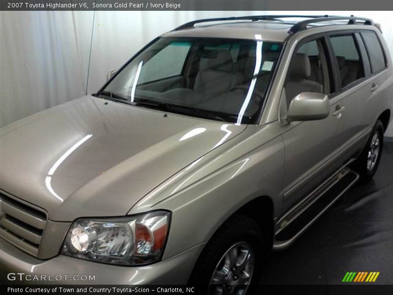 Sonora Gold Pearl / Ivory Beige 2007 Toyota Highlander V6