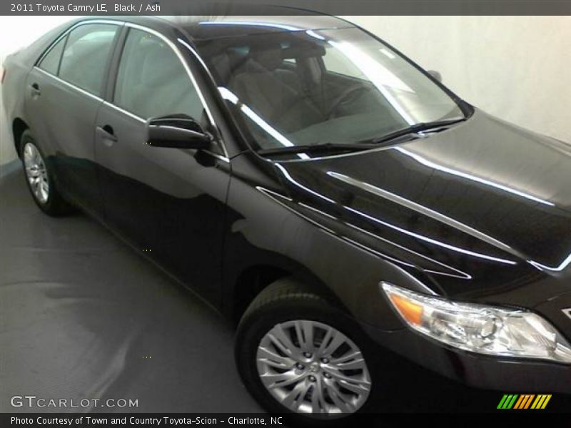 Black / Ash 2011 Toyota Camry LE