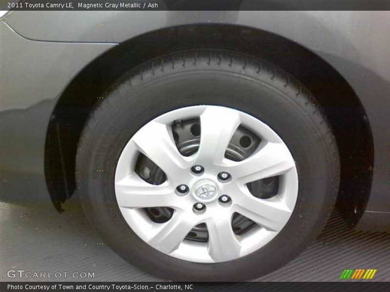 Magnetic Gray Metallic / Ash 2011 Toyota Camry LE