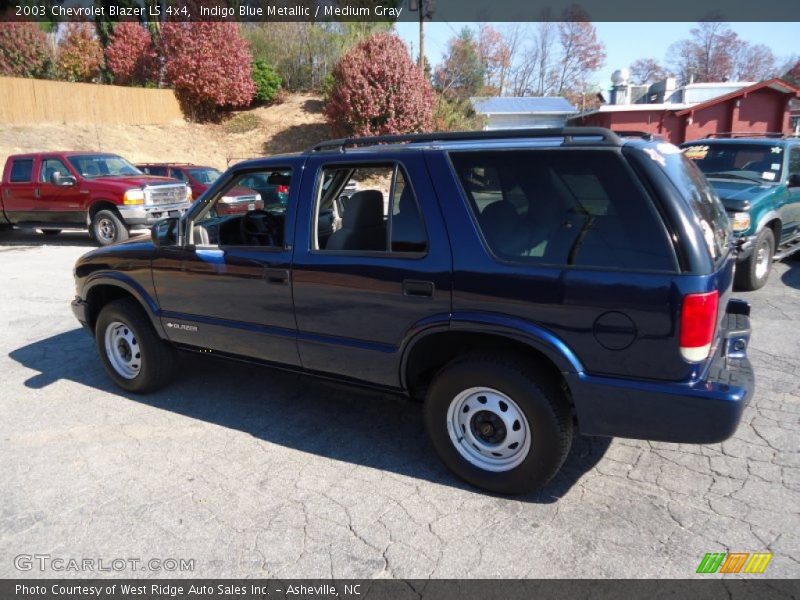 Indigo Blue Metallic / Medium Gray 2003 Chevrolet Blazer LS 4x4
