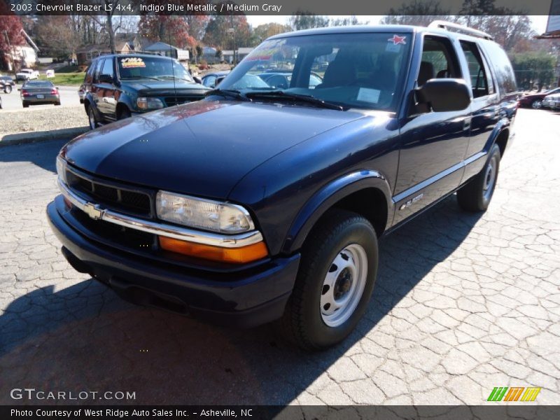Indigo Blue Metallic / Medium Gray 2003 Chevrolet Blazer LS 4x4