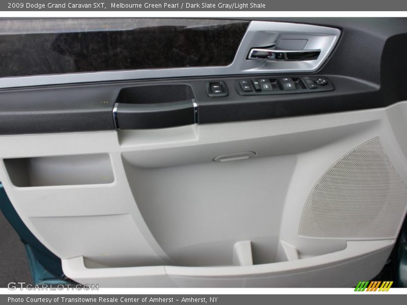 Melbourne Green Pearl / Dark Slate Gray/Light Shale 2009 Dodge Grand Caravan SXT