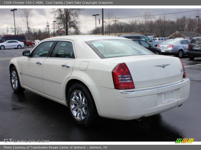 Cool Vanilla / Dark Slate Gray/Light Graystone 2006 Chrysler 300 C HEMI