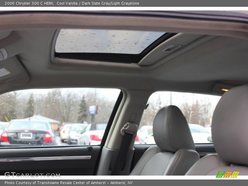 Cool Vanilla / Dark Slate Gray/Light Graystone 2006 Chrysler 300 C HEMI