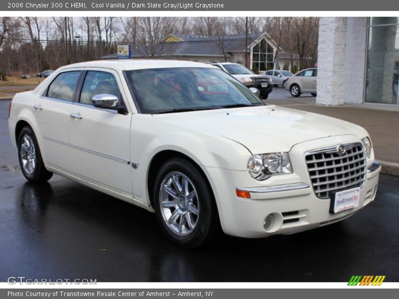 Cool Vanilla / Dark Slate Gray/Light Graystone 2006 Chrysler 300 C HEMI