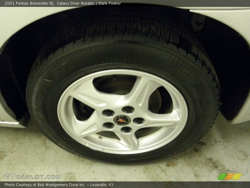 Galaxy Silver Metallic / Dark Pewter 2001 Pontiac Bonneville SE