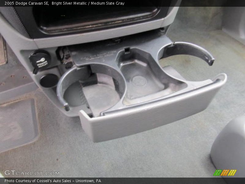 Bright Silver Metallic / Medium Slate Gray 2005 Dodge Caravan SE