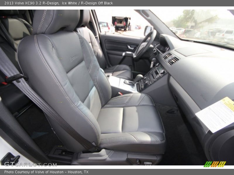 Front Seat of 2013 XC90 3.2 R-Design