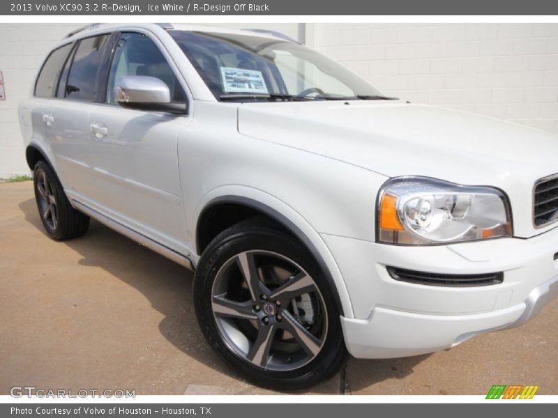 Ice White / R-Design Off Black 2013 Volvo XC90 3.2 R-Design
