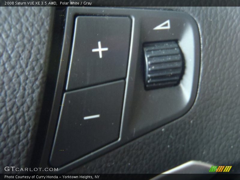 Polar White / Gray 2008 Saturn VUE XE 3.5 AWD