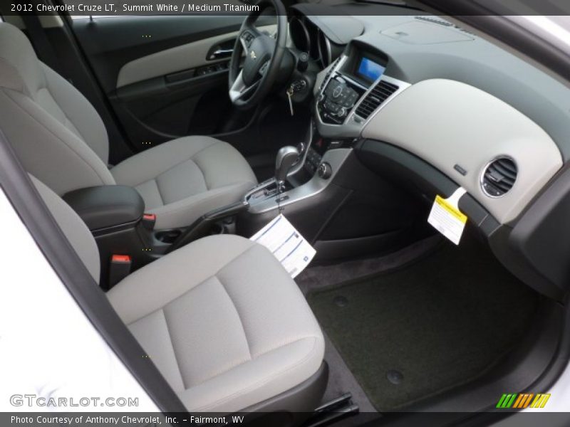 Summit White / Medium Titanium 2012 Chevrolet Cruze LT