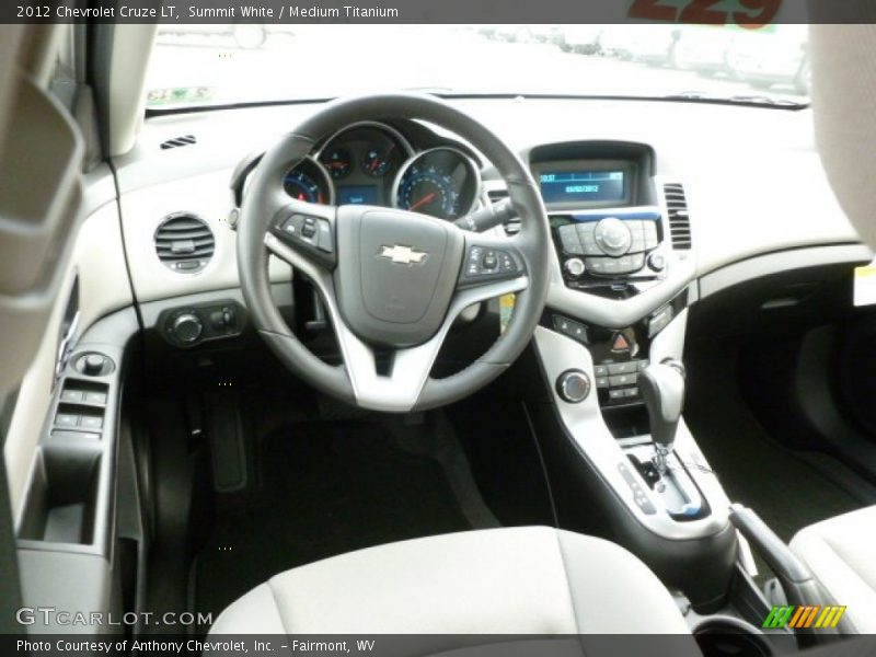 Summit White / Medium Titanium 2012 Chevrolet Cruze LT