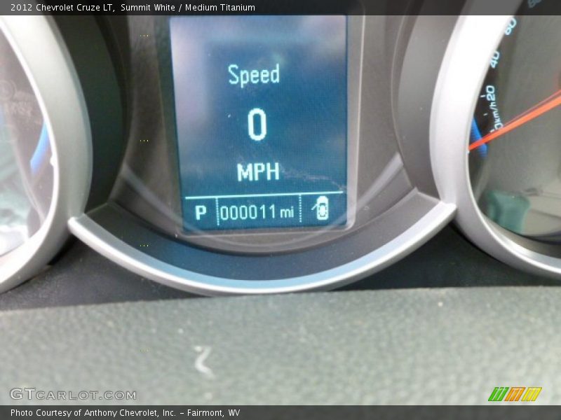 Summit White / Medium Titanium 2012 Chevrolet Cruze LT