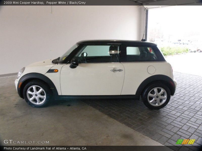 Pepper White / Black/Grey 2009 Mini Cooper Hardtop