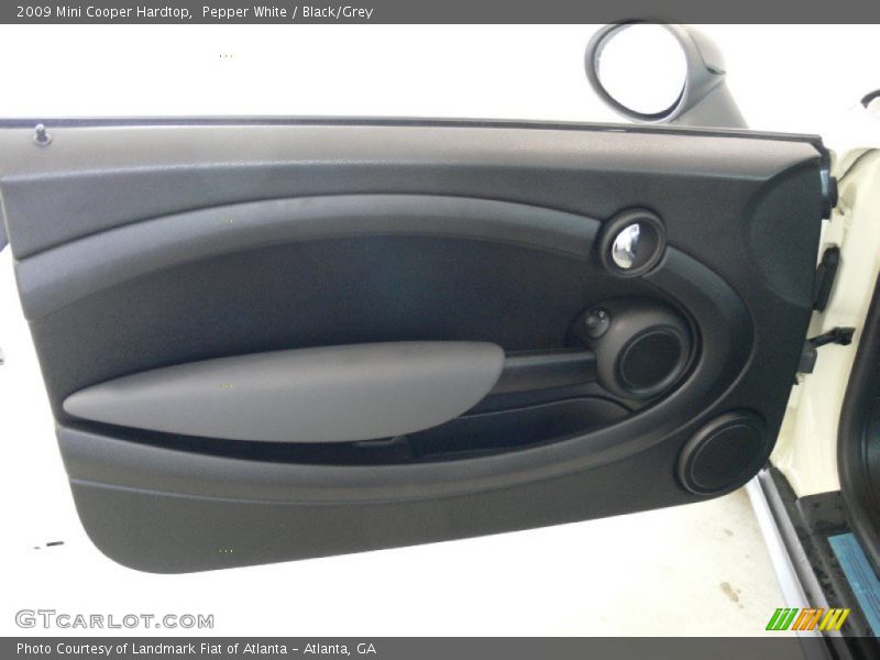 Pepper White / Black/Grey 2009 Mini Cooper Hardtop