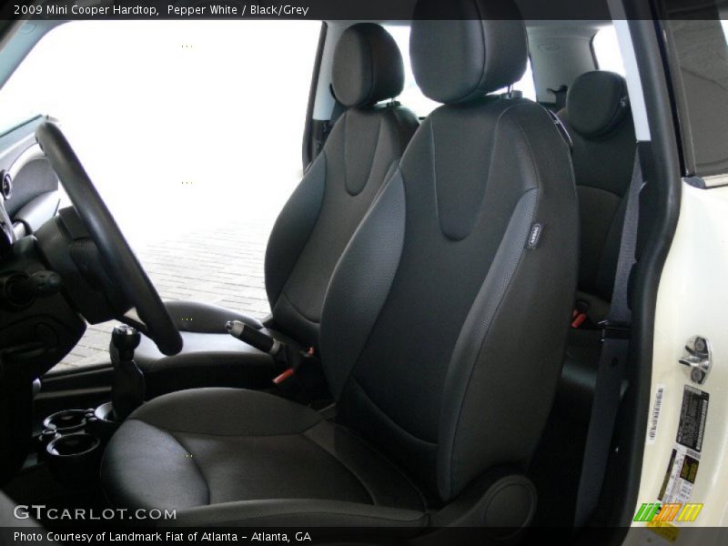 Pepper White / Black/Grey 2009 Mini Cooper Hardtop