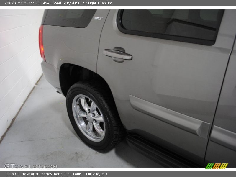 Steel Gray Metallic / Light Titanium 2007 GMC Yukon SLT 4x4