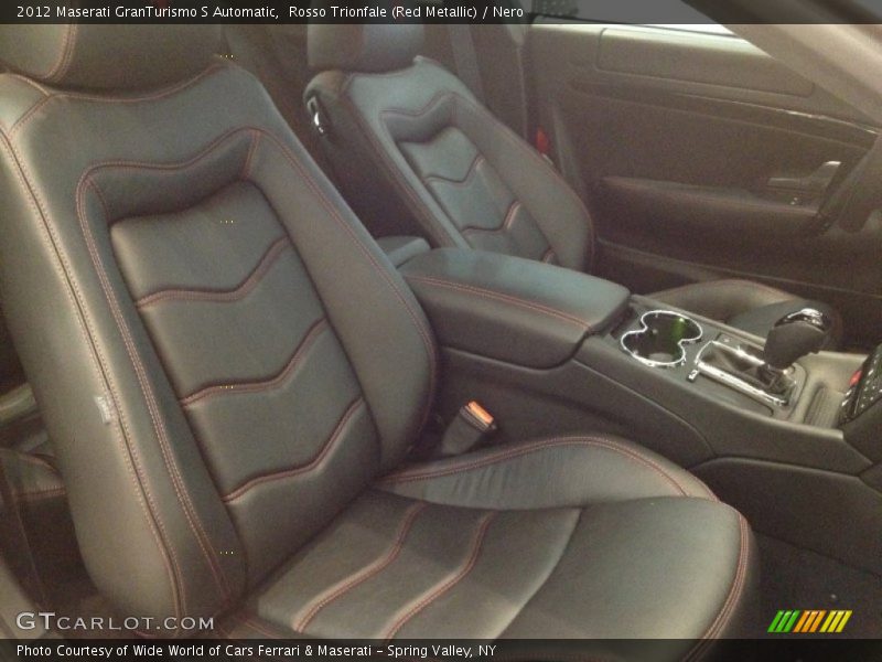 Rosso Trionfale (Red Metallic) / Nero 2012 Maserati GranTurismo S Automatic