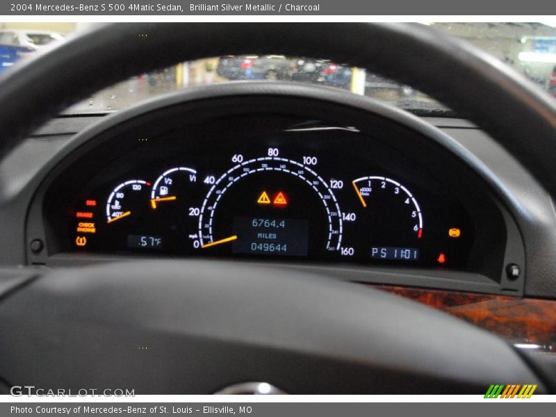 Brilliant Silver Metallic / Charcoal 2004 Mercedes-Benz S 500 4Matic Sedan