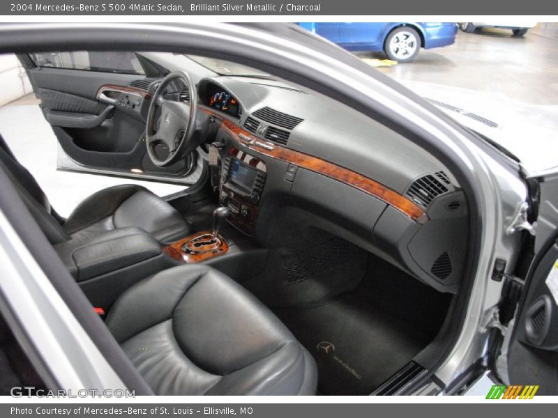Brilliant Silver Metallic / Charcoal 2004 Mercedes-Benz S 500 4Matic Sedan