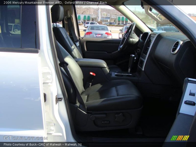 Oxford White / Charcoal Black 2006 Mercury Mountaineer Premier AWD