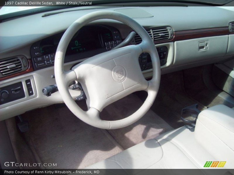 White / Shale/Neutral 1997 Cadillac DeVille Sedan