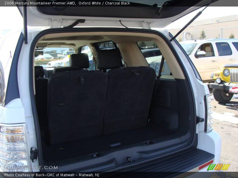 Oxford White / Charcoal Black 2006 Mercury Mountaineer Premier AWD