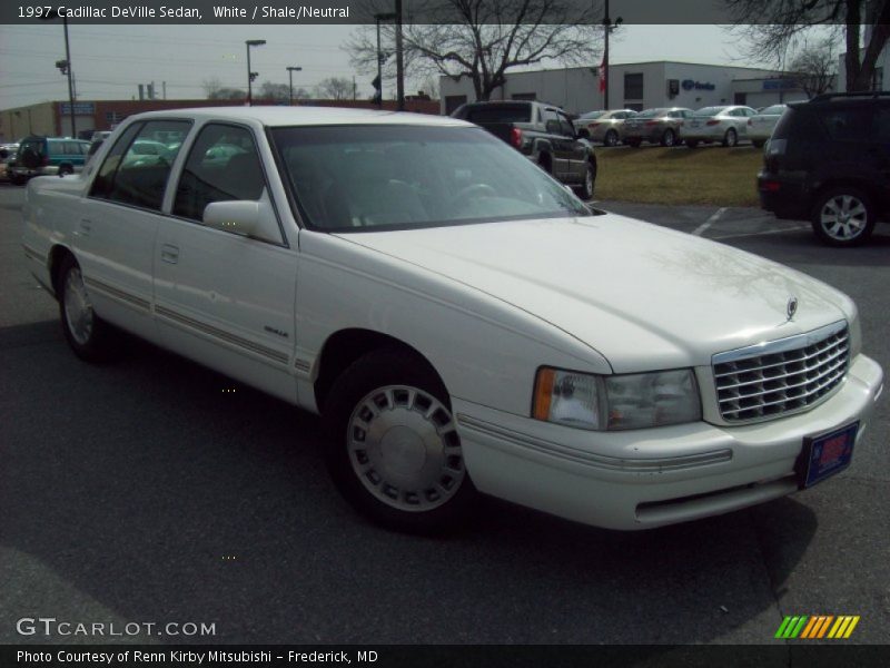 White / Shale/Neutral 1997 Cadillac DeVille Sedan