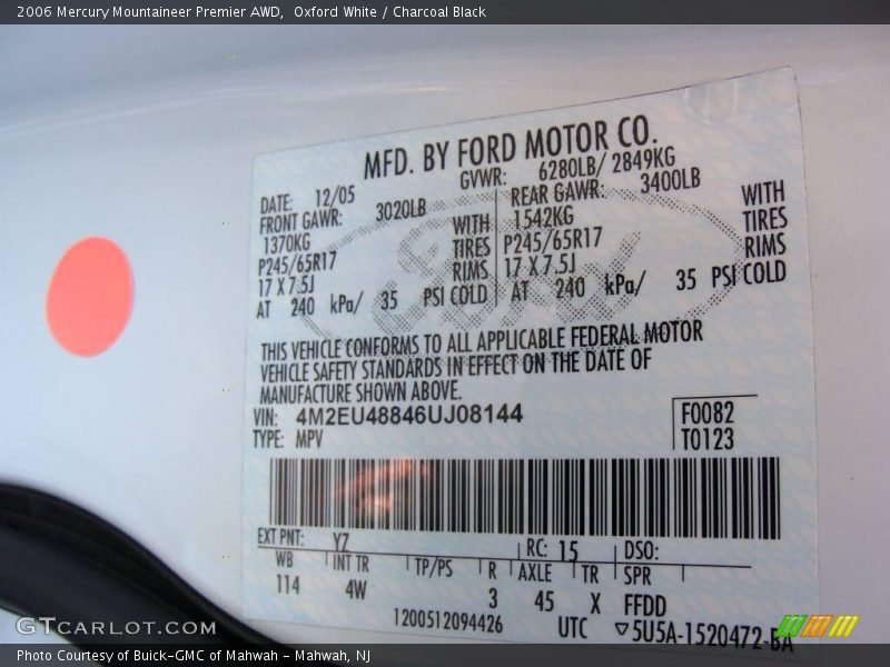 Oxford White / Charcoal Black 2006 Mercury Mountaineer Premier AWD