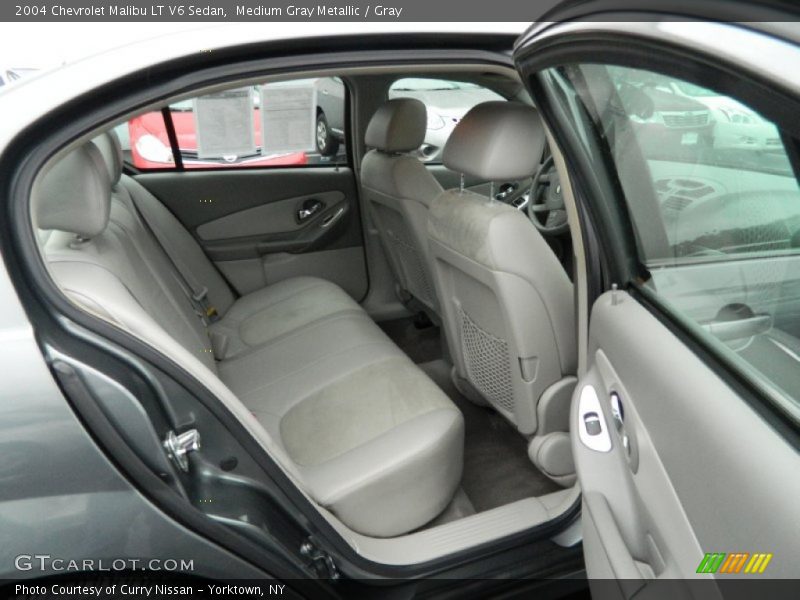 Medium Gray Metallic / Gray 2004 Chevrolet Malibu LT V6 Sedan